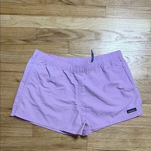 NWT Patagonia Women's Barely Baggies Shorts 2.5in Milkweed Mauve Sz L